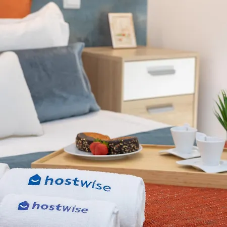 Deluxe Spacious Flats W Mezzanine By Host Wise Apartment Porto