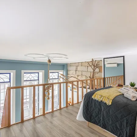 Deluxe Spacious Flats W Mezzanine By Host Wise Porto