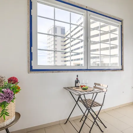 Deluxe Spacious Flats W Mezzanine By Host Wise *