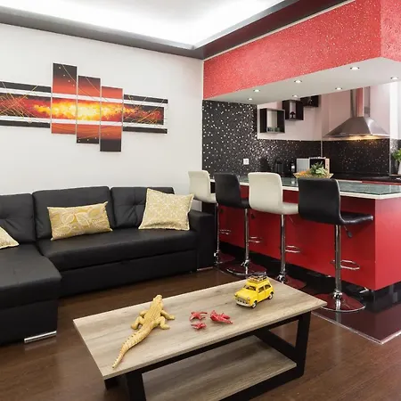 Deluxe Spacious Flats W Mezzanine By Host Wise Apartamento Oporto