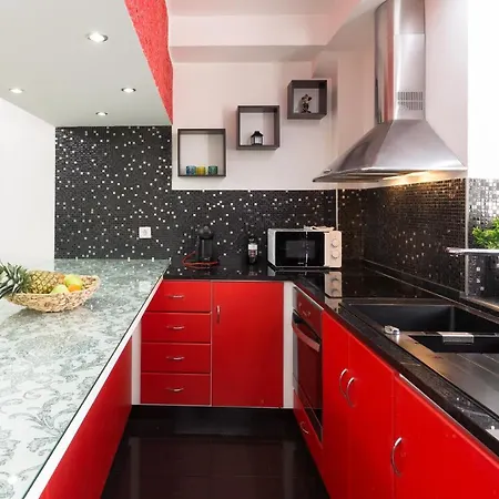 Deluxe Spacious Flats W Mezzanine By Host Wise *